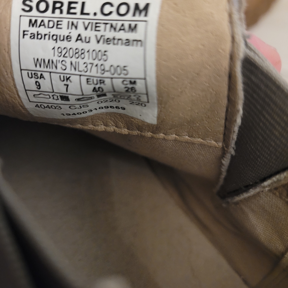 Sorel Brown Ankle Boots - Picture 12 of 12